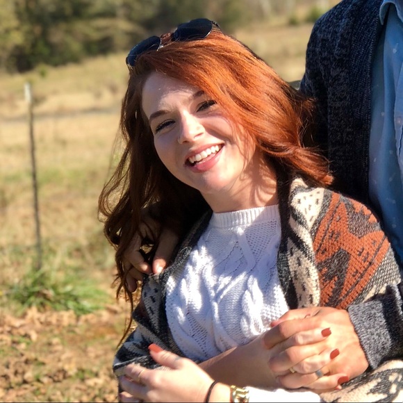 Meet your Posher, Haley - Picture 1 of 1